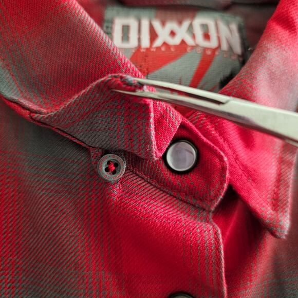 DIXXON NWT Men's Pulaski Red Gray Pearl Snap Flannel Button Shirt Sz S - Picture 5 of 15